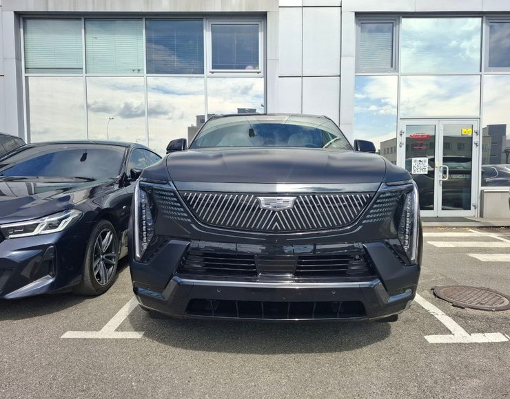 Cadillac Escalade IQ, Cadillac Escalade 2025,новый Cadillac Escalade, электромобиль Cadillac Escalade