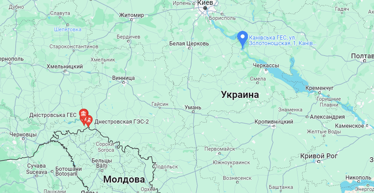 Канівська ГЕС розташована на правому березі Дніпра, а Дністровська — на південному заході України на річці Дністер