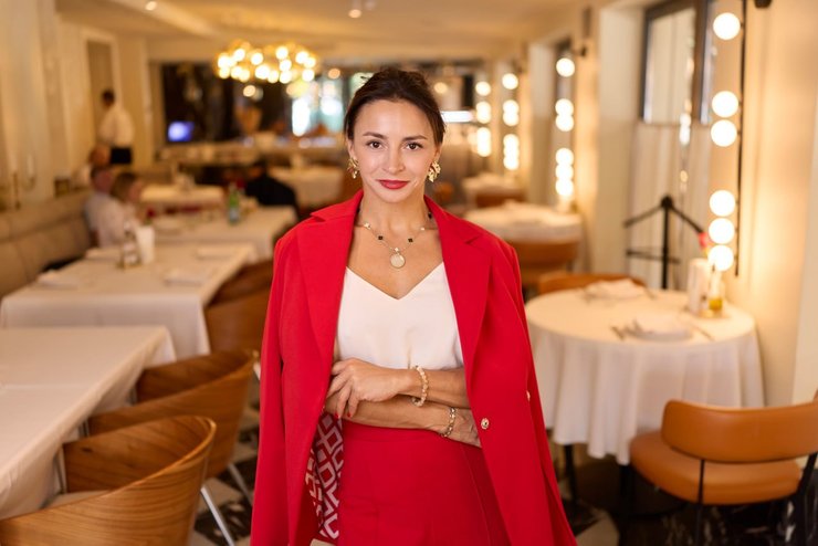 Илона Гвоздева