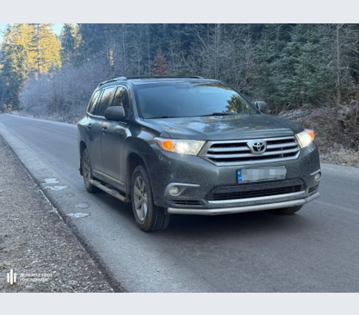 Чиновник ТЦК брав хабарі машинами