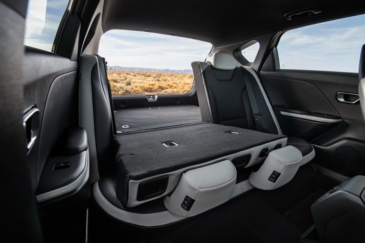 багажник Kia K4, новий Kia K4, Kia K4 2025