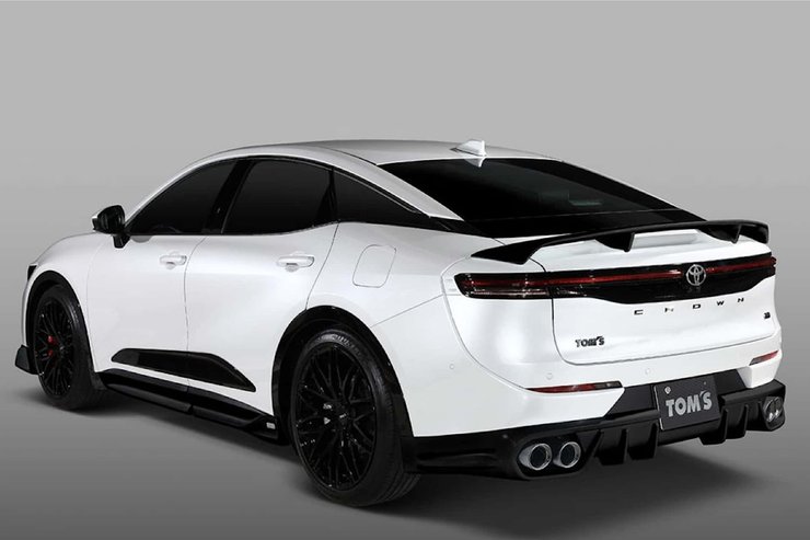 Toyota Crown TOM'S Racing