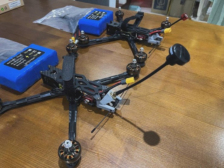 Дрон Відьма-200