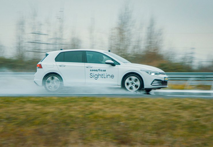 фольксваген гольф, шины Goodyear, Goodyear SightLine, шина Goodyear, умные шины