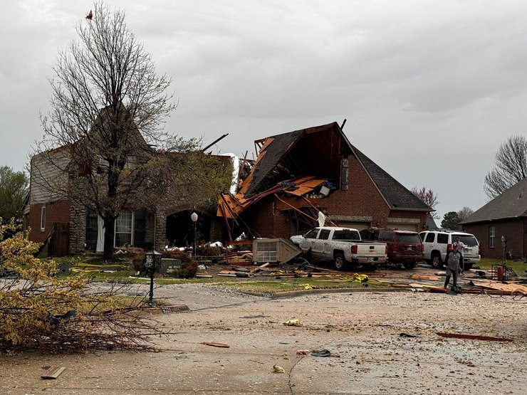 торнадо сша 2025