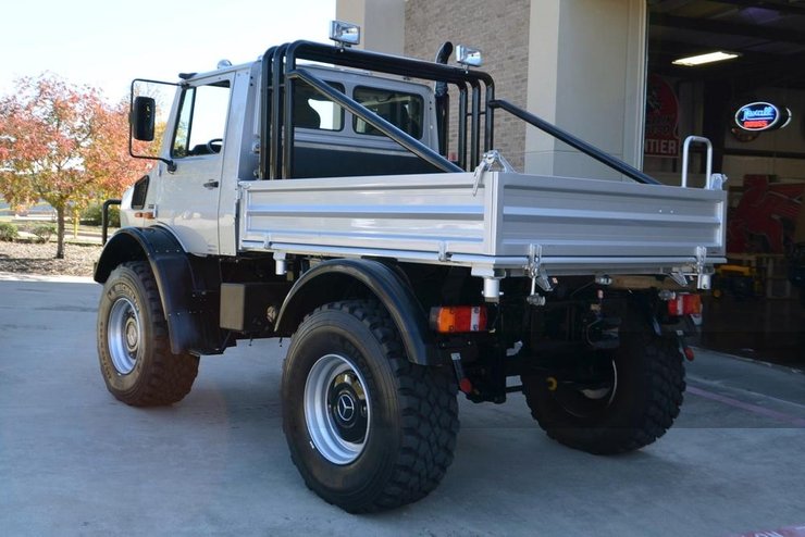авто Шварценеггера, Арнольд Шварценеггер, Mercedes Unimog