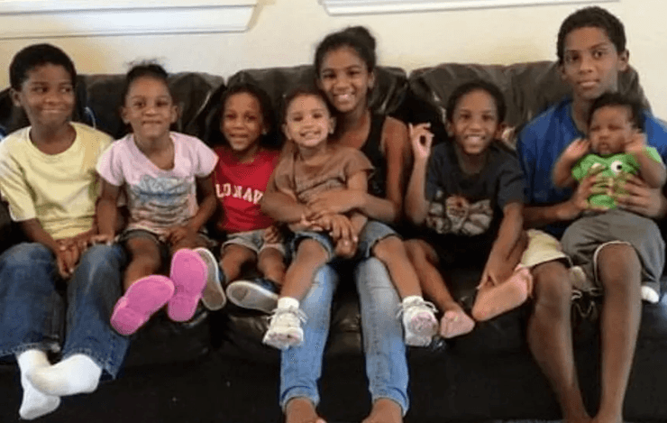 Велика сім’я, багатодітна сім’я, багатодітна мати, велика родина, дев’ять дітей, Кора Дюк