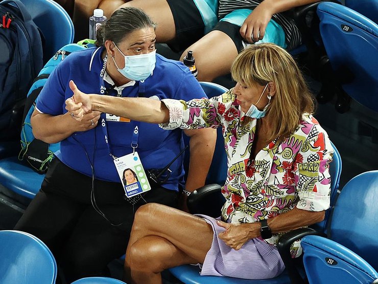 Australian Open, Теннис, Рафаэль Надаль, Средний палец, Зрительница