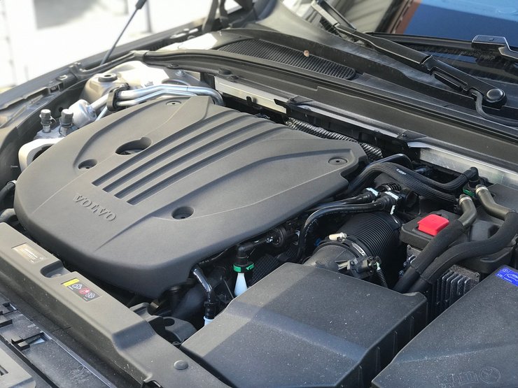 двигатели Volvo V60, характеристики Volvo V60, Салон Volvo V60, volvo v60 обзор, вольво в60, volvo v60 тест драйв, volvo v60 отзывы, Volvo V60 B4 R-Design