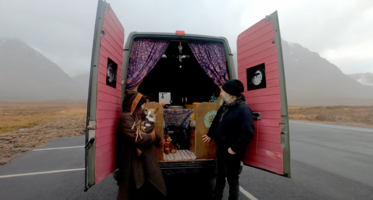 Фургон став житлом, Біллі та Стів, Volkswagen LT35, тюнінг, житло, помешкання, мандрівки, туризм, спосіб життя, фото