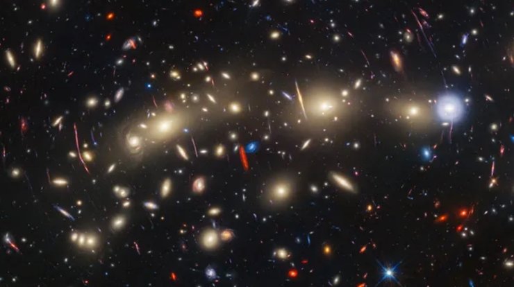 скопление галактик MACS J0416