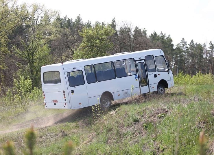 позашляховий автобус Ataman DA9016