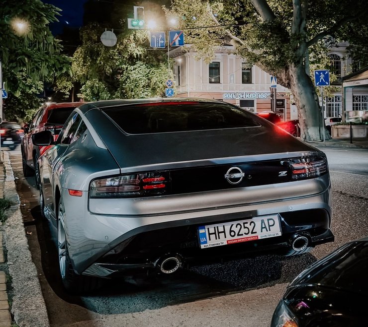 Nissan Z