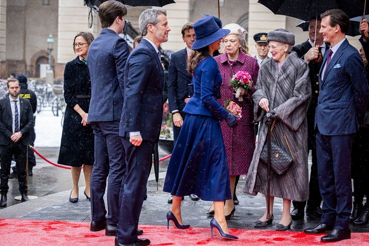 королева мэри, король дании, король фредерик