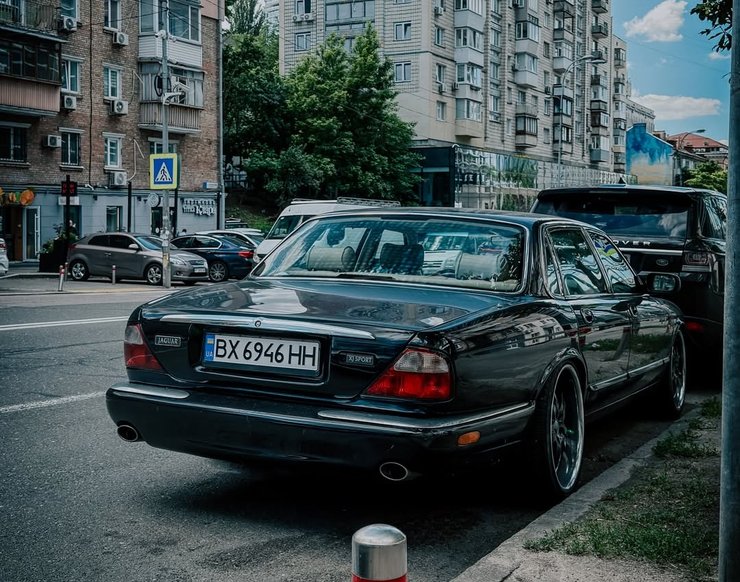 Jaguar XJ Sport