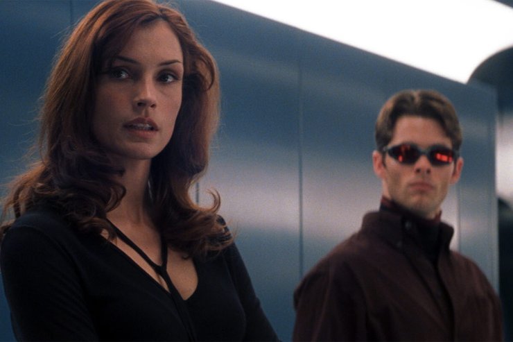 Фамке Янссен едет в Россию