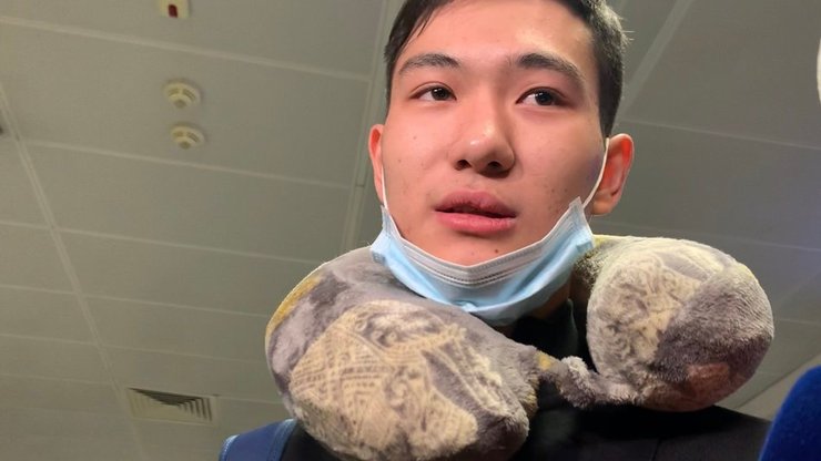 Казахстан, Україна, рейс, літак, Бориспіль, українці