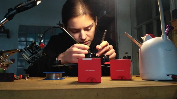 FPV-дрон, Victory Drones, Народний FPV, народний дрон, як зібрати дрон, війна в Україні