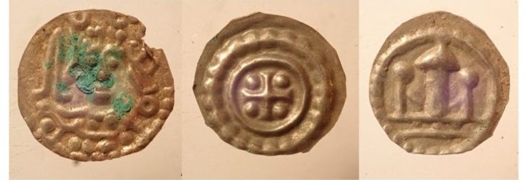 відкриття середньовічного кладовища, срібні монети, археологічні розкопки Швеції, історія середньовічних монет, поховальні звичаї, археологія