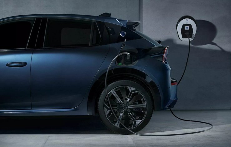 электромобиль Lancia Ypsilon, Lancia Ypsilon, новая Lancia Ypsilon, электромобиль Lancia