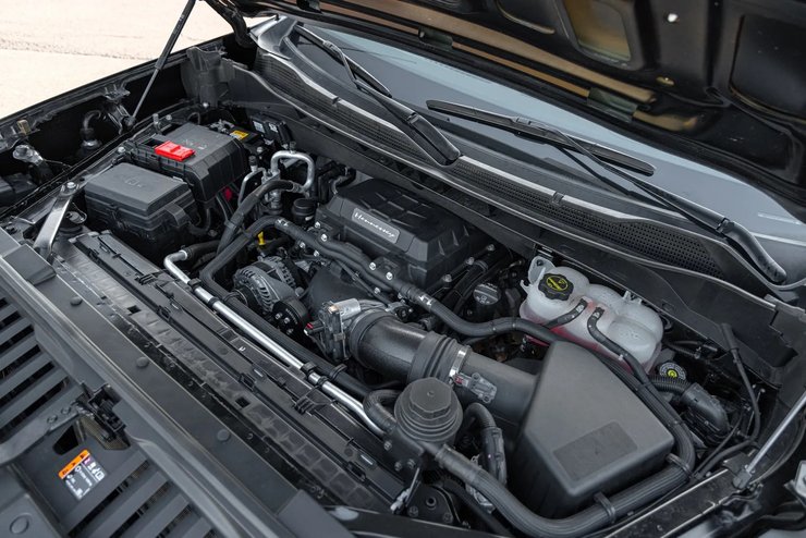 Chevrolet Silverado V8