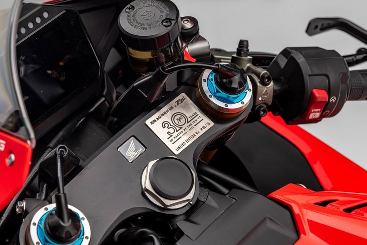 Honda CBR1000RR-R