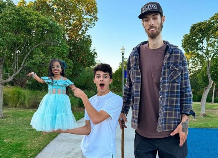 Джоти Амге официально признана самой маленькой женщиной в мире, биография, фото, интересные факты, как сложилась ее судьба, рекорды