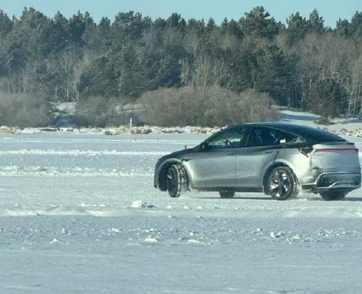 Tesla Model Y, Tesla Model Y Juniper, новая Tesla Model Y, электромобиль Tesla Model Y, электромобиль Tesla Model Y, кроссовер Tesla