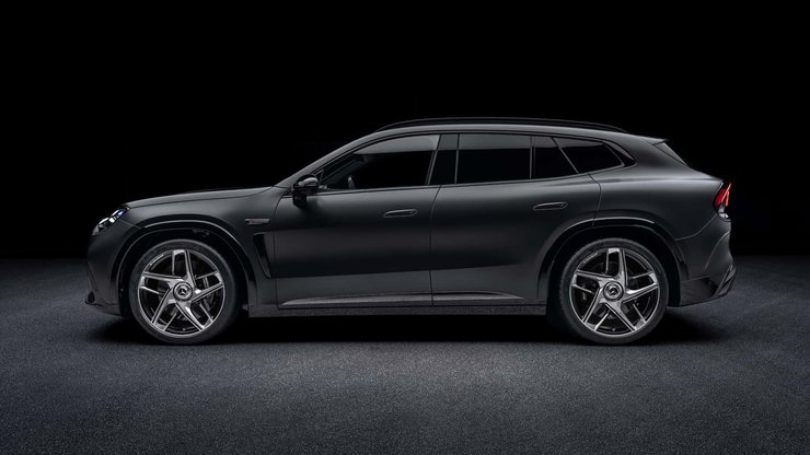 Авто Mercedes-AMG GT SUV