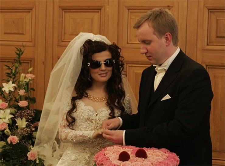 Діана Гурцка, помер кучеренко, помер російський чиновник, поїздка на кубу, Петро Кучеренко