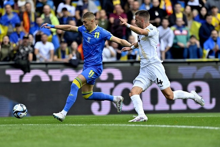 Артем Довбик