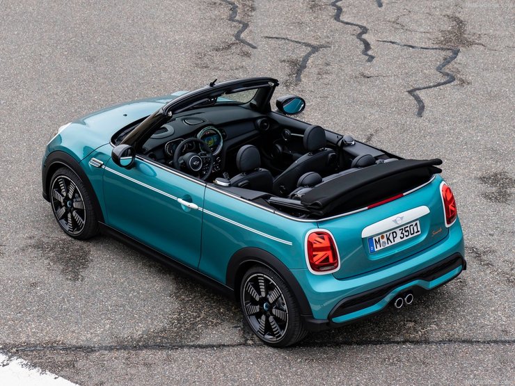 MINI Convertible Seaside Edition