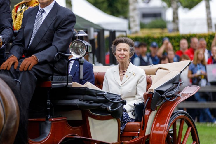 Принцеса Анна