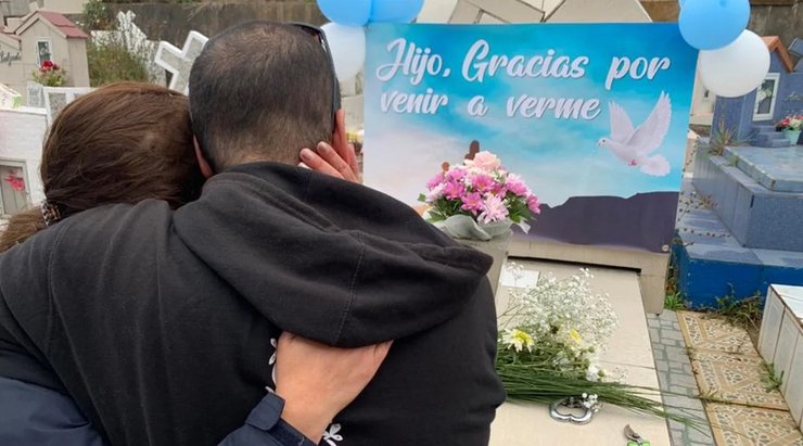 люди, могила, Чили, украденный ребенок