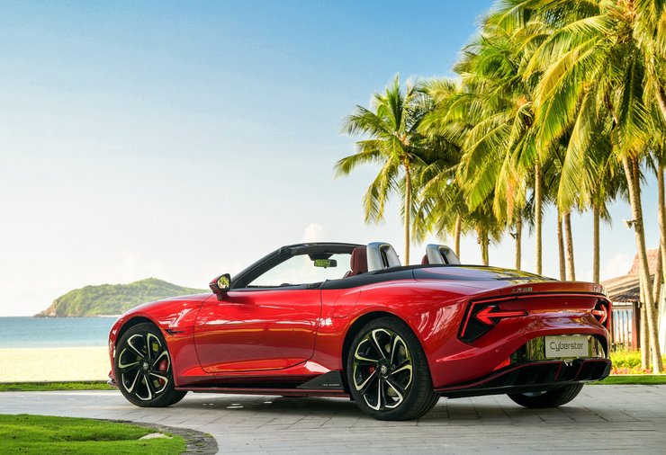 новий MG Cyberster, електромобіль MG, спорткар MG, кабріолет MG