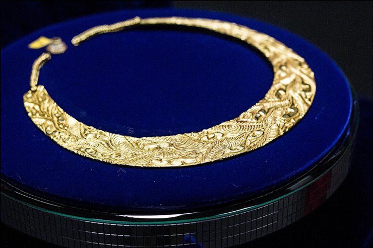 золотая гривна