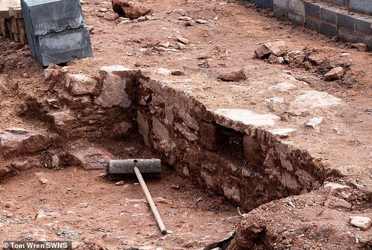 чарльз поул, епископский дворец