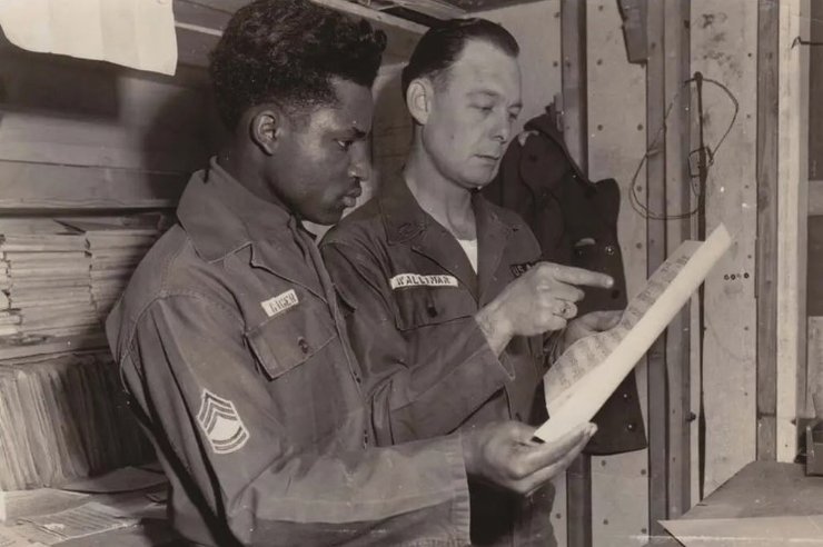 Річард Гіггер (ліворуч)