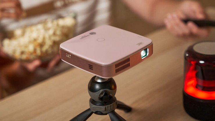 Inaday, проєктор