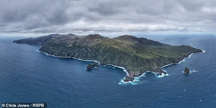 острів Гоф, атлантика