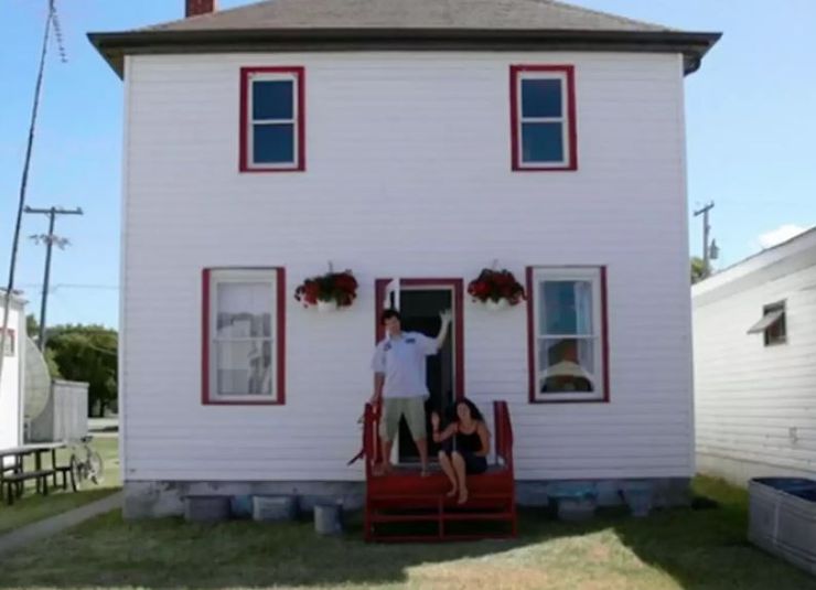 Кайл Макдональд из Канады, обмен, деньги, собственное жилье, интересные истории, блогеры, предпринимательство, игра Bigger and Better