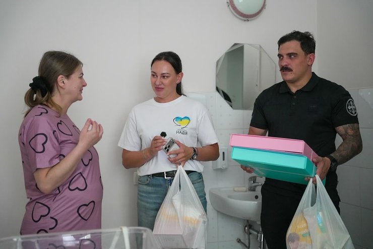 Християнський корпус у пологовому будинку
