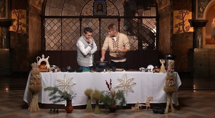 Клопотенко, шоу, Лавра