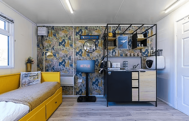 Інтер'єр будинку-літака