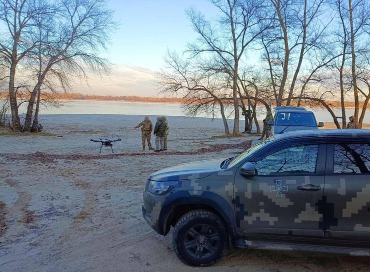 Дрон перехватчик