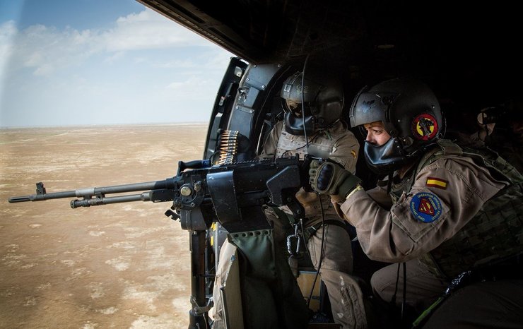 Испанские военные женщины