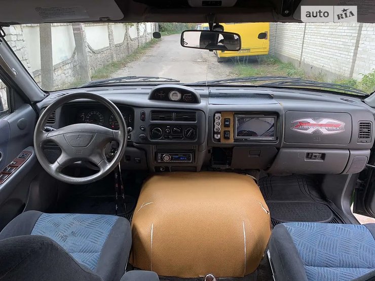 УАЗ-452 Буханка, УАЗ Буханка, тюнинг УАЗ, Mitsubishi Pajero Sport, Mitsubishi Pajero