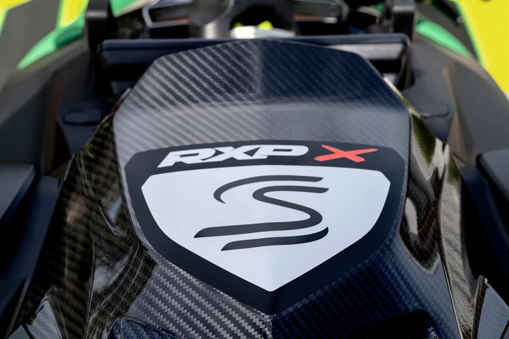 Sea Doo RXP-X Senna 350