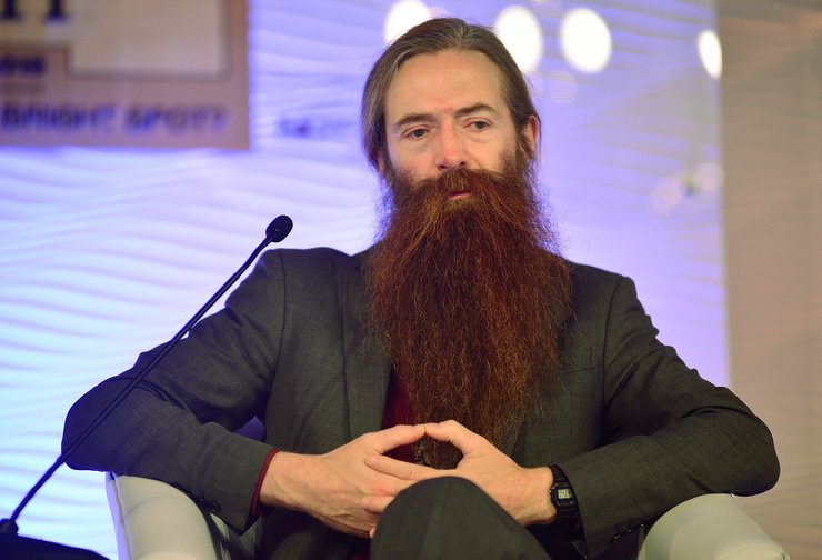 Ди Грей  распорядился заморозить свою голову методом криоконсервации