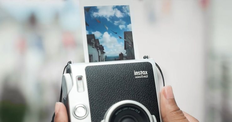 Фотоаппарат Fujifilm Instax Mini Evo 2